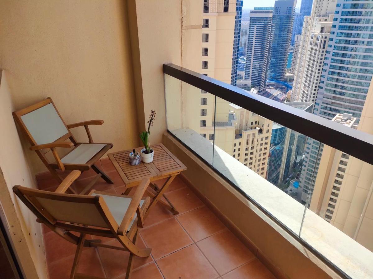 Lunar Cozy Hostel - Jbr Dubai Luaran gambar