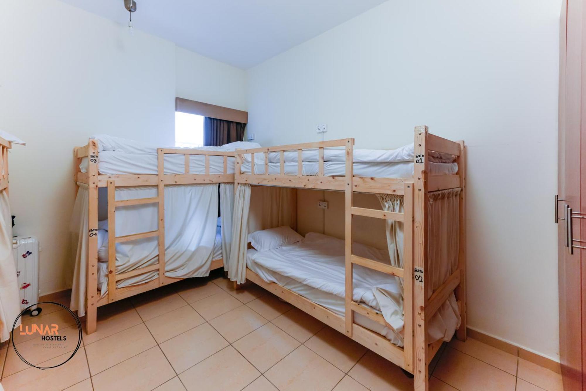 Lunar Cozy Hostel - Jbr Dubai Luaran gambar