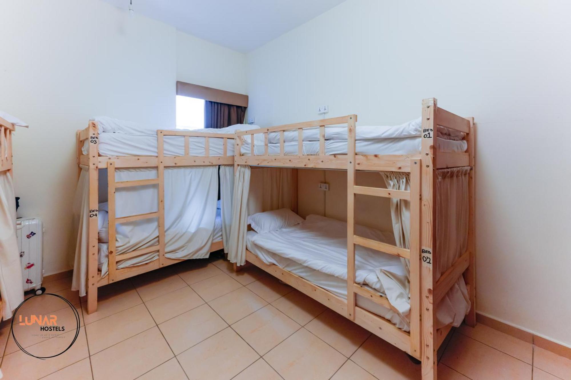Lunar Cozy Hostel - Jbr Dubai Luaran gambar