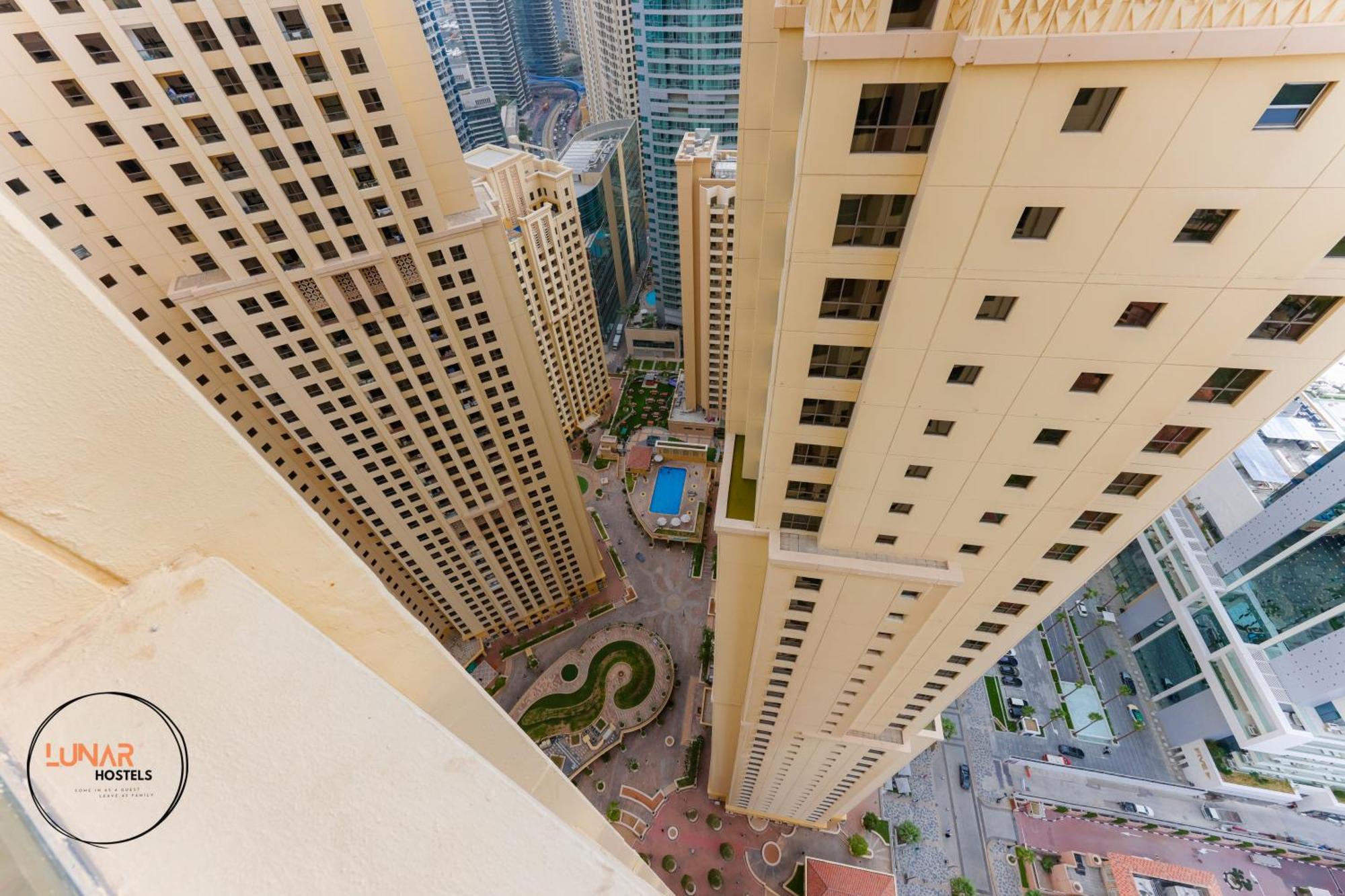 Lunar Cozy Hostel - Jbr Dubai Luaran gambar
