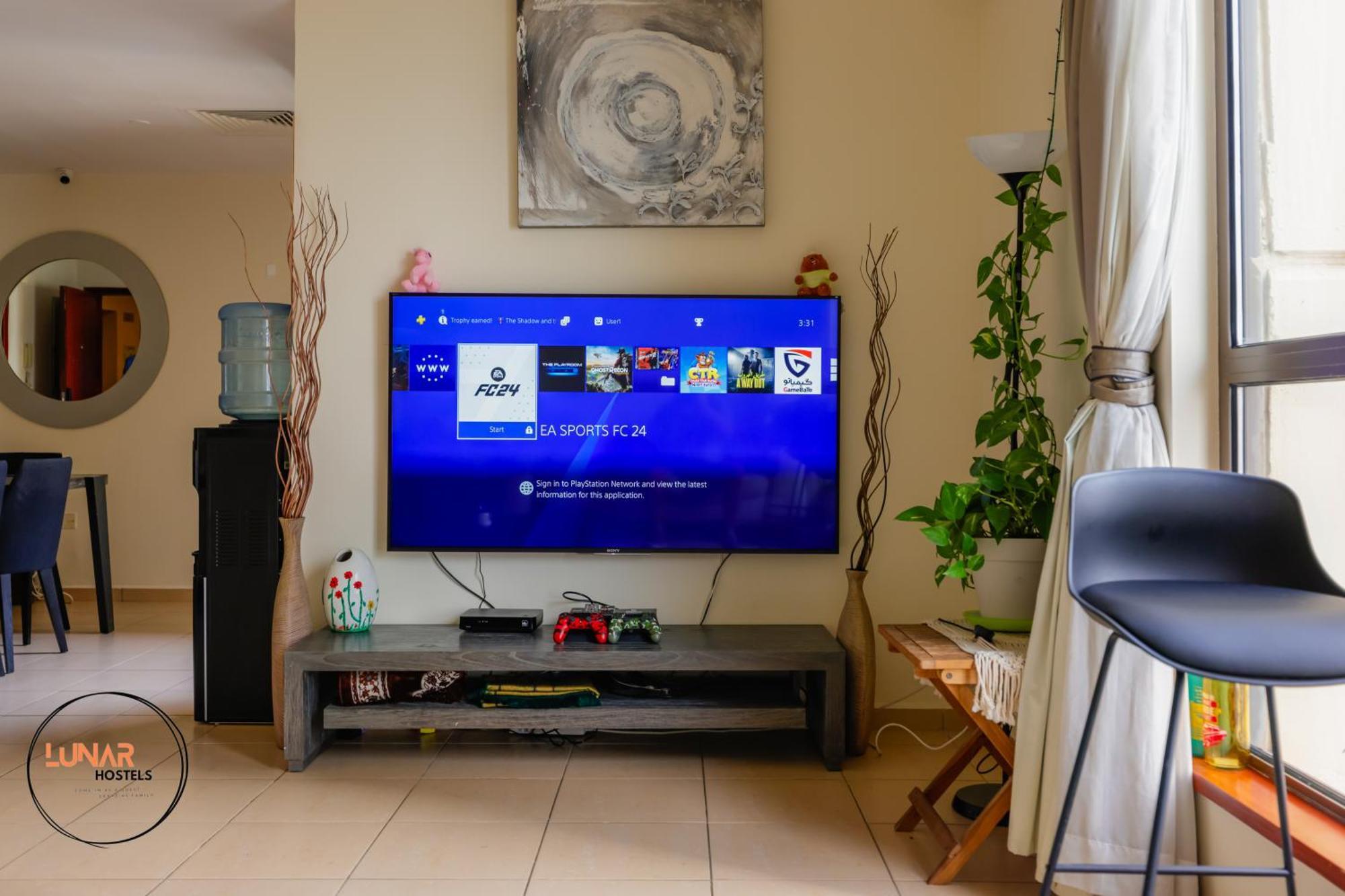 Lunar Cozy Hostel - Jbr Dubai Luaran gambar
