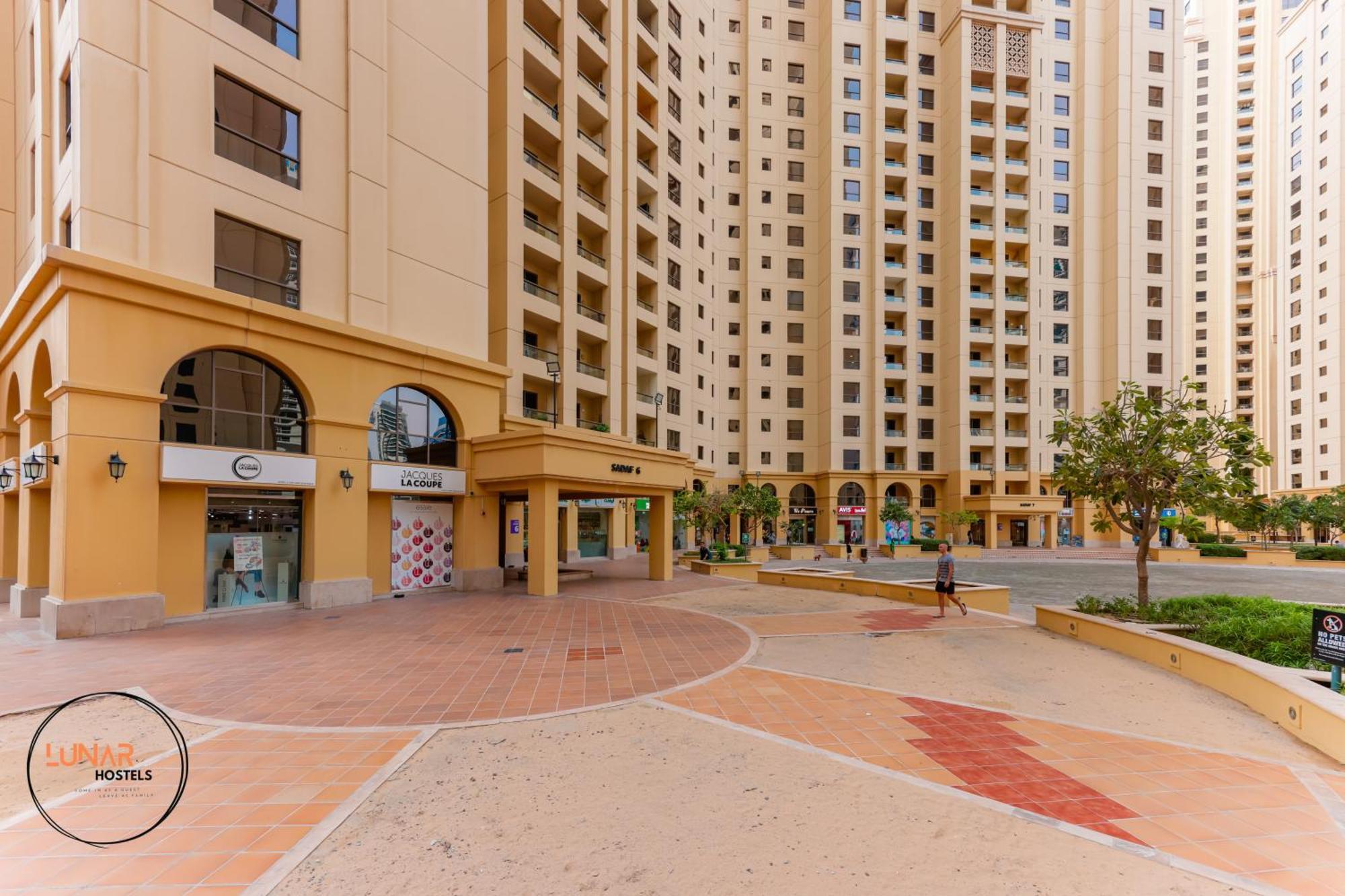 Lunar Cozy Hostel - Jbr Dubai Luaran gambar